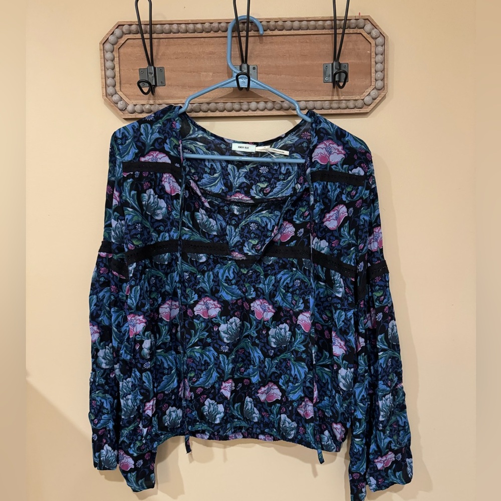 Urban Outfitters Kimchi Blue Floral Top